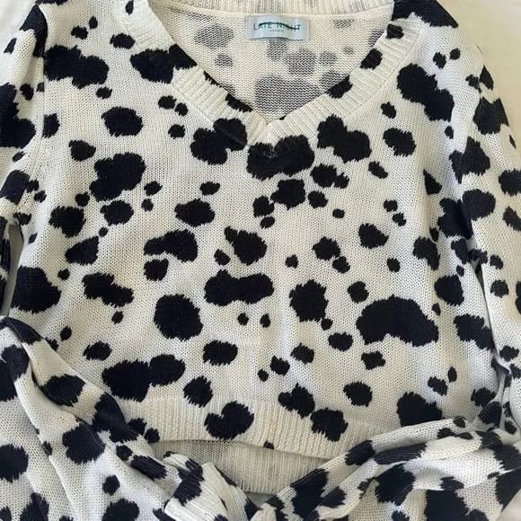 Small - Picture 1 of 4